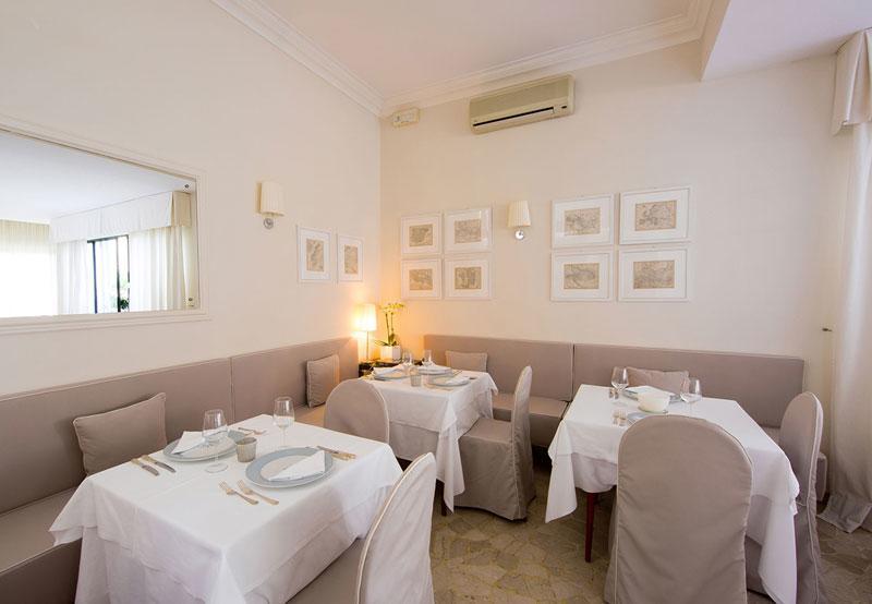 לידו די ג'סולו Hotel Plaza Esplanade מראה חיצוני תמונה